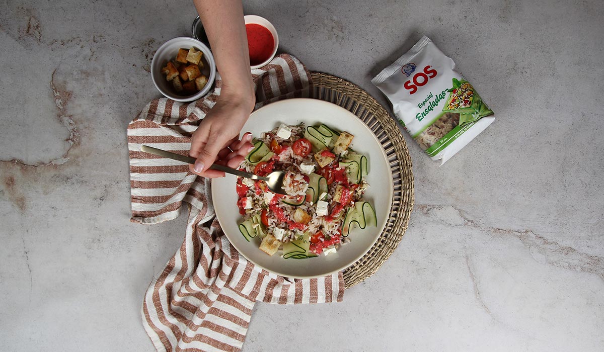 Presentación de Ensalada de Pepino y tomate