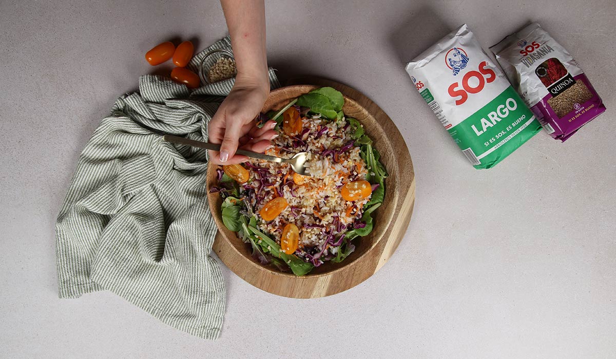 Presentación de para Ensalada de quinoa y verduras