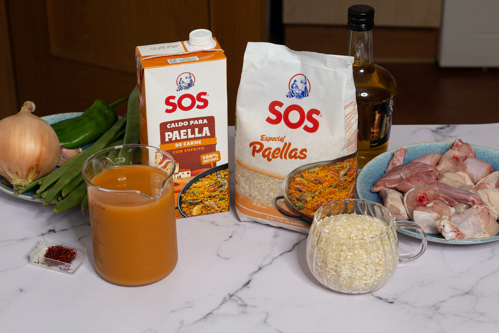 Ingredientes de paella de carne