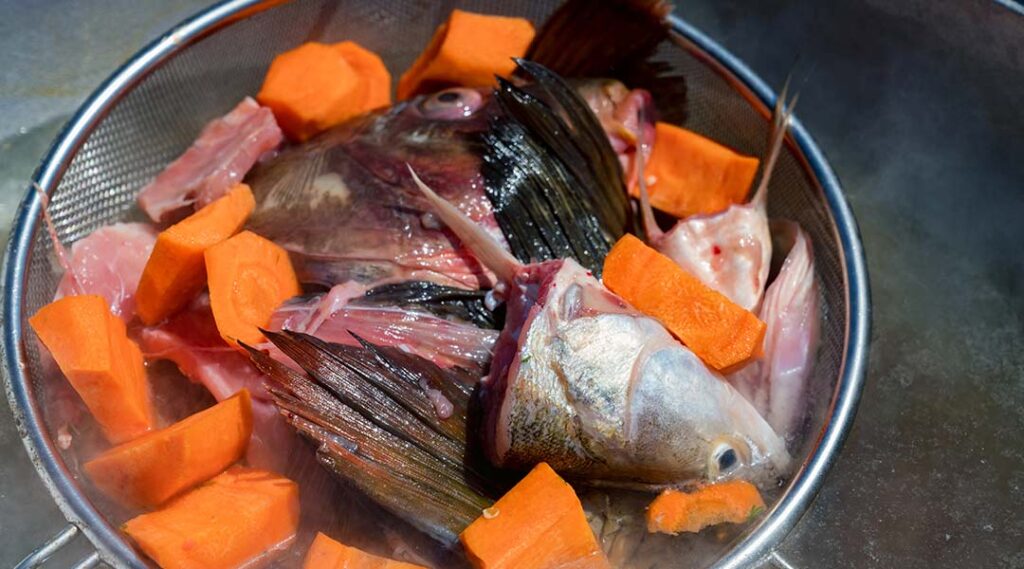 caldo pescado