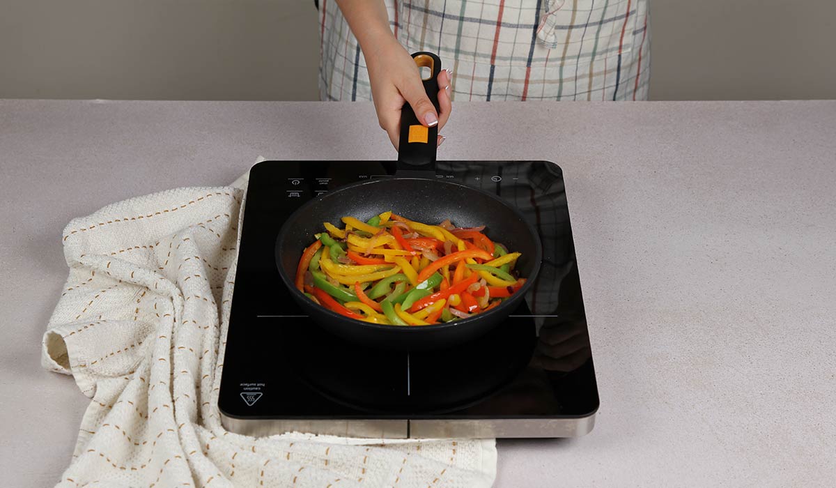 Salteado de verduras en Arroz con pimientos