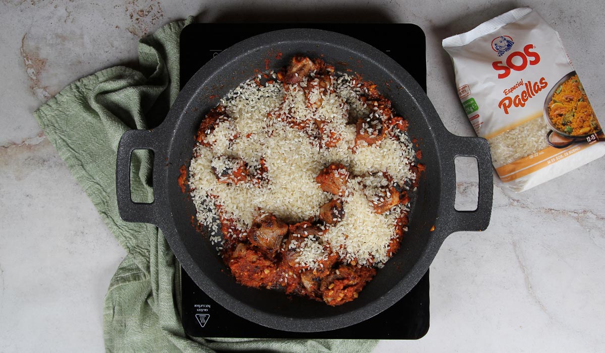 Arroz en Arroz con costillas adobadas