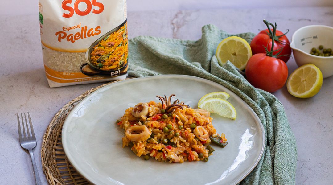 paella con calamares