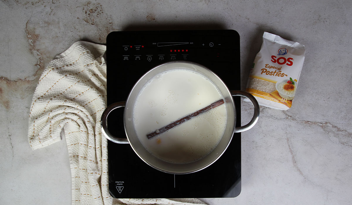 Cocer arroz en arroz con leche y nata