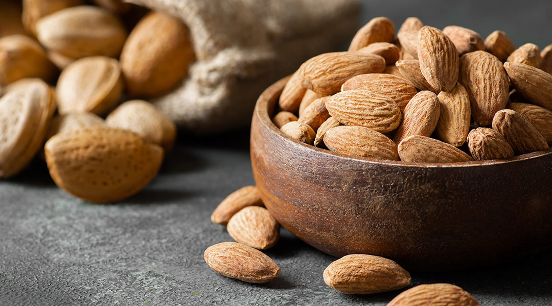 Almendras y nueces