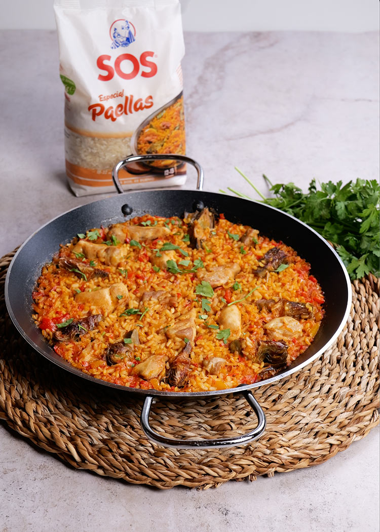 Presentación de Arroz con alcachofas y pollo