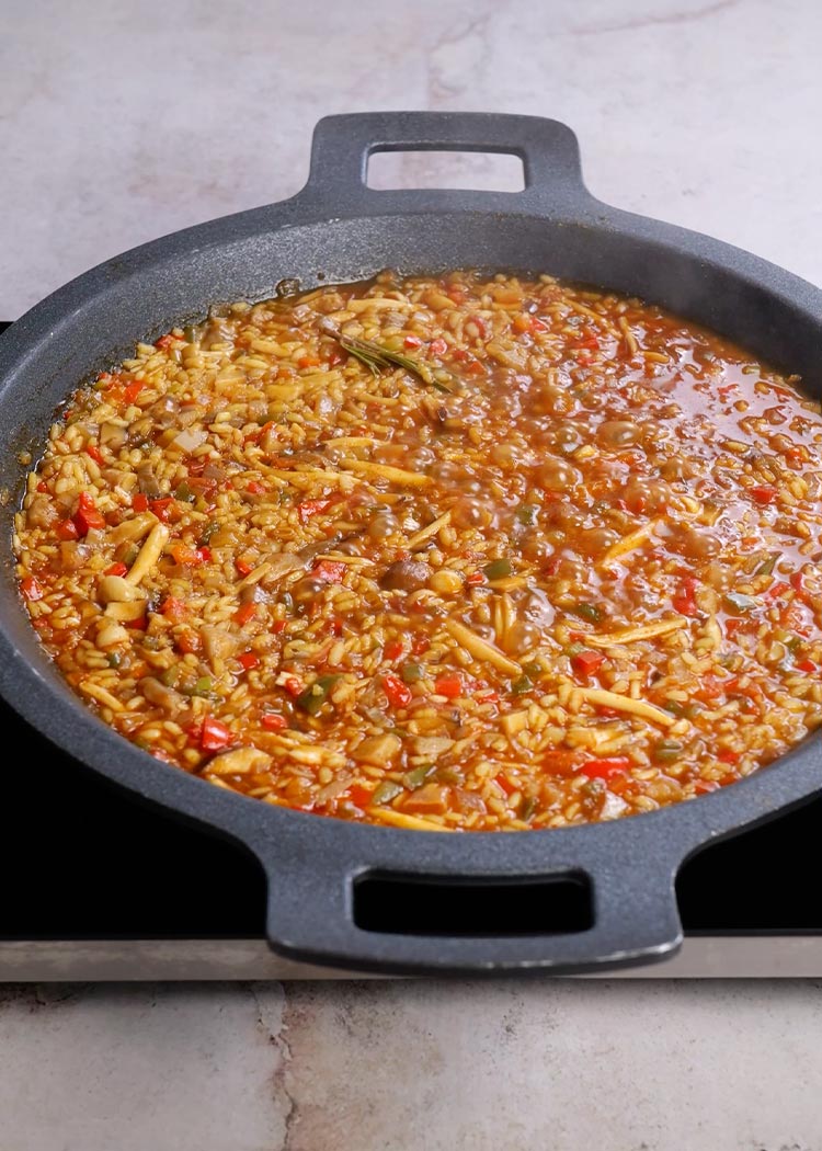 Cocinar Arroz con presa y setas